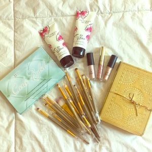 BUNDLE OF GOODIES 💕